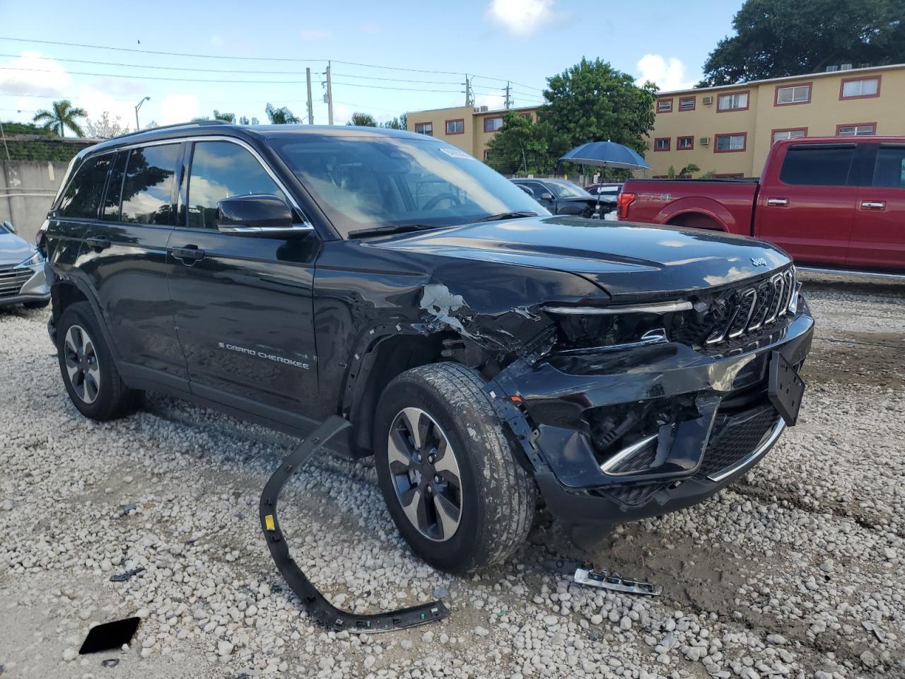 2023 Jeep Grand Cherokee Limited 4Xe - Фото 4