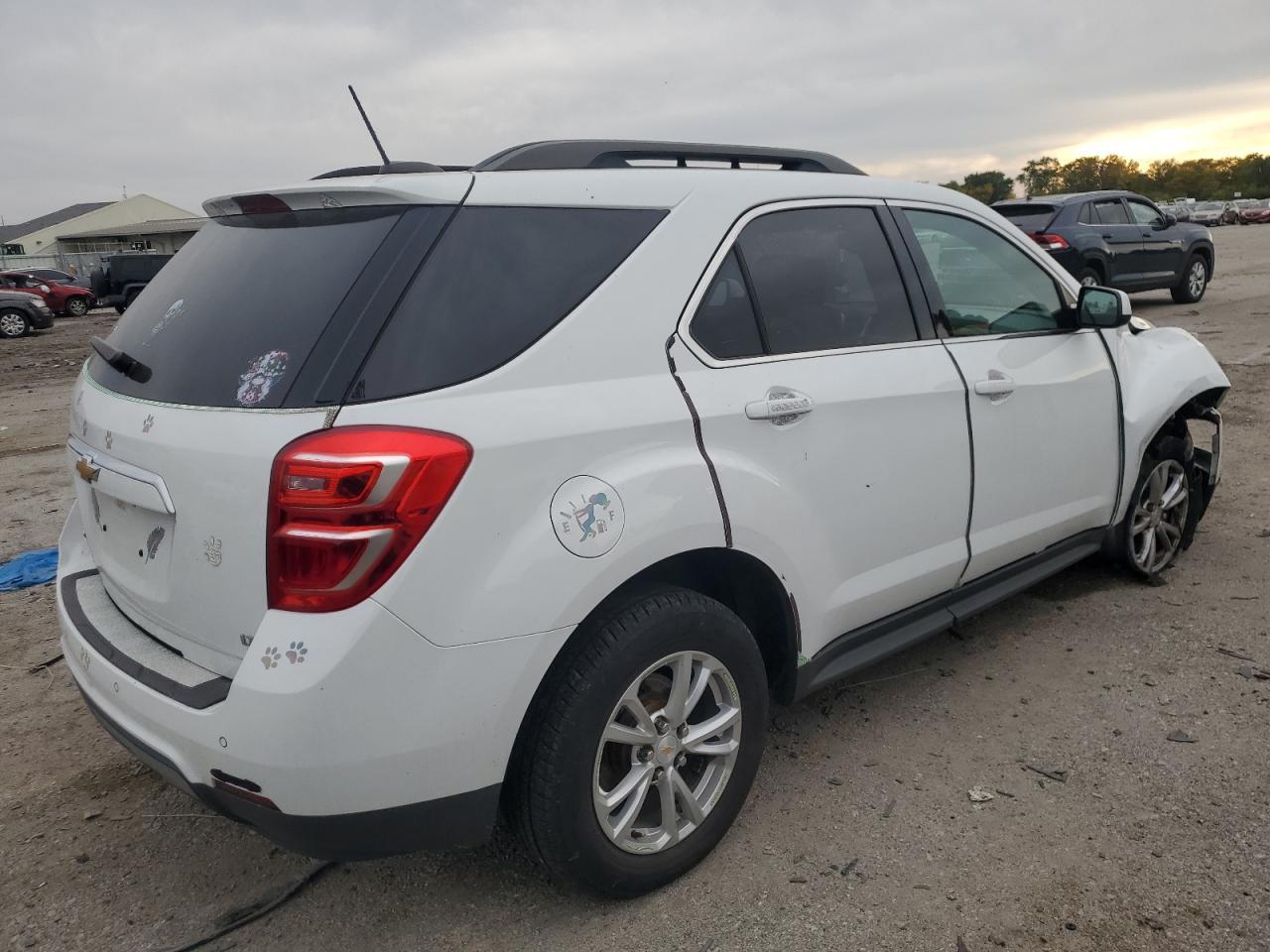 2017 Chevrolet Equinox Lt - Фото 3