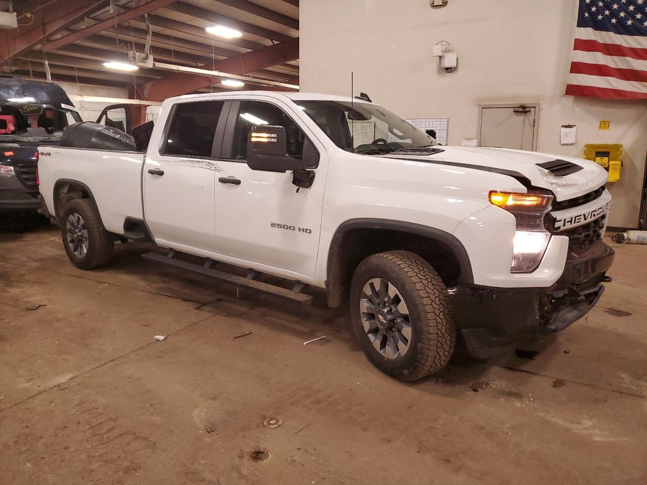 2023 Chevrolet Silverado K2500 Custom - Фото 4