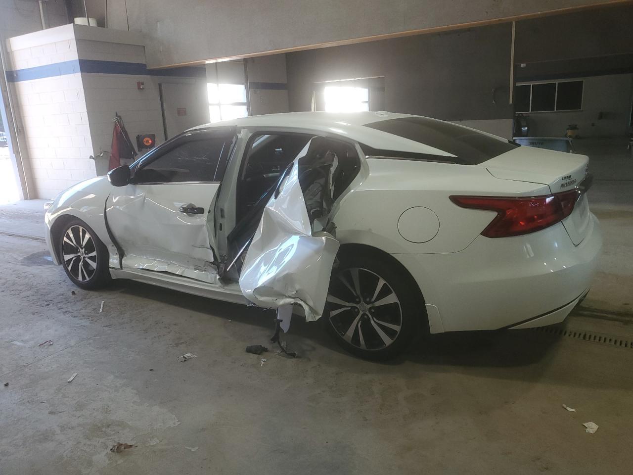 2018 Nissan Maxima 3.5S - Фото 2