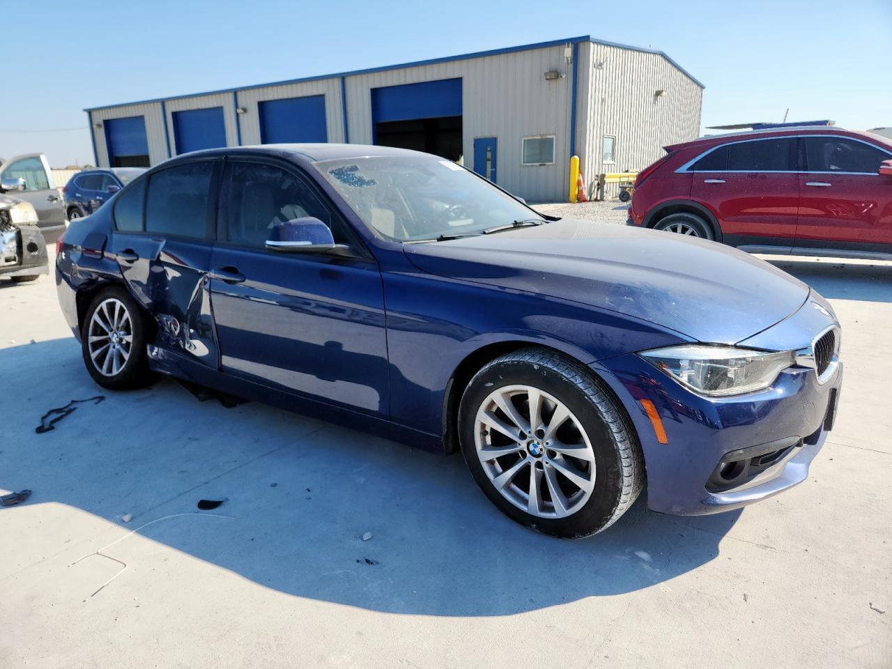 2018 BMW 320 I - Фото 4