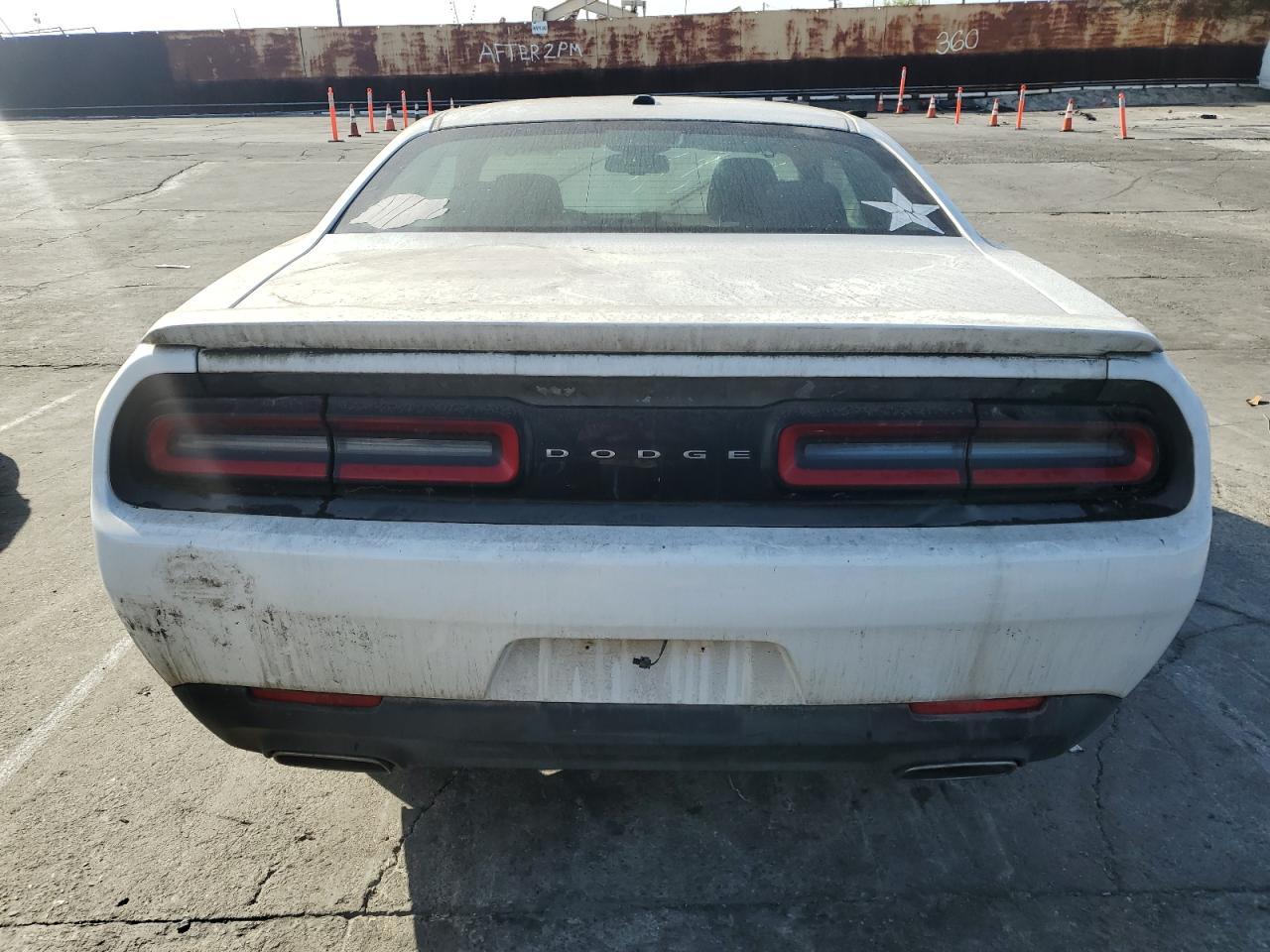 2017 Dodge Challenger Sxt - Фото 6