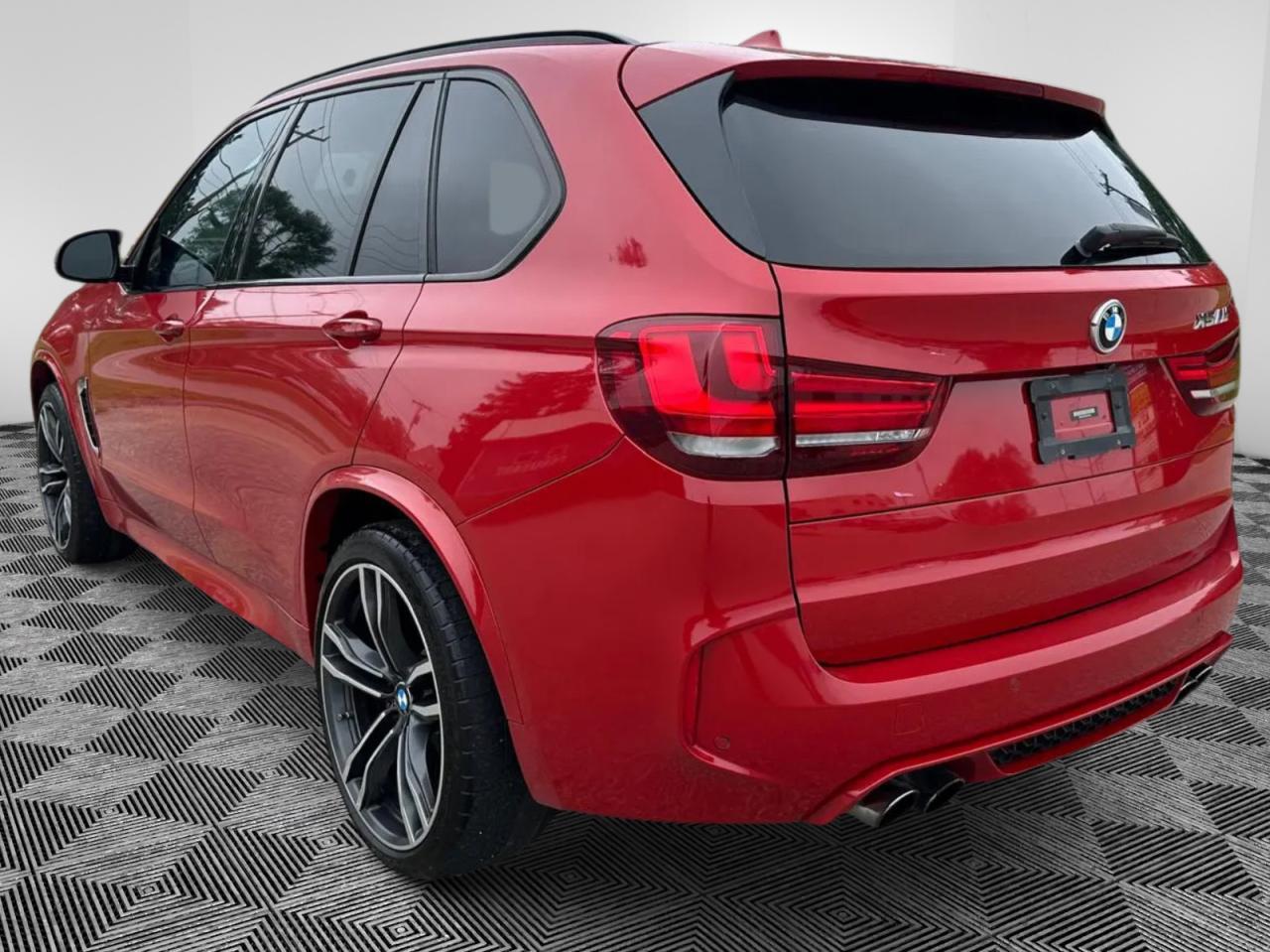 2016 BMW X5 M - Фото 3