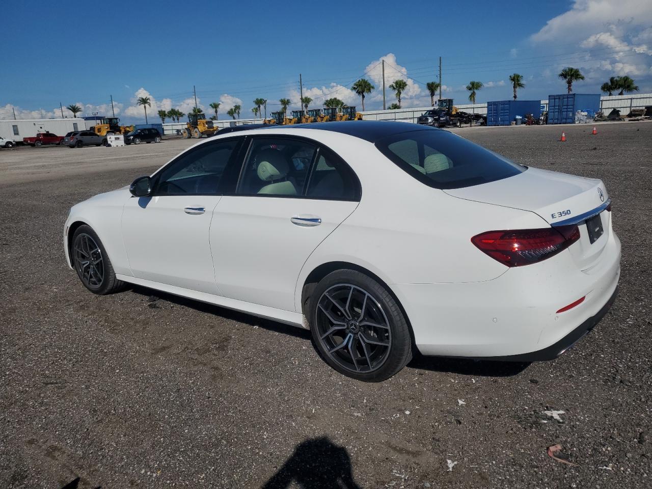 2021 Mercedes-Benz E 350 - Фото 2