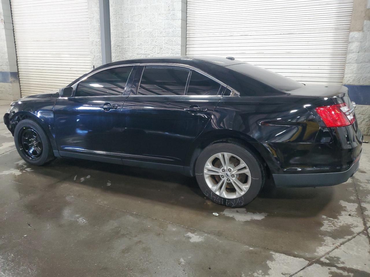 2018 Ford Taurus Police Interceptor - Image 2