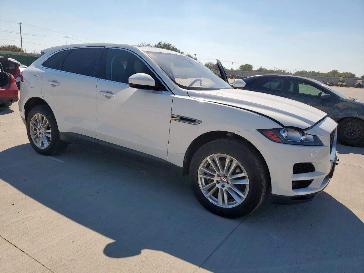 2020 Jaguar F-Pace Prestige - Image 4