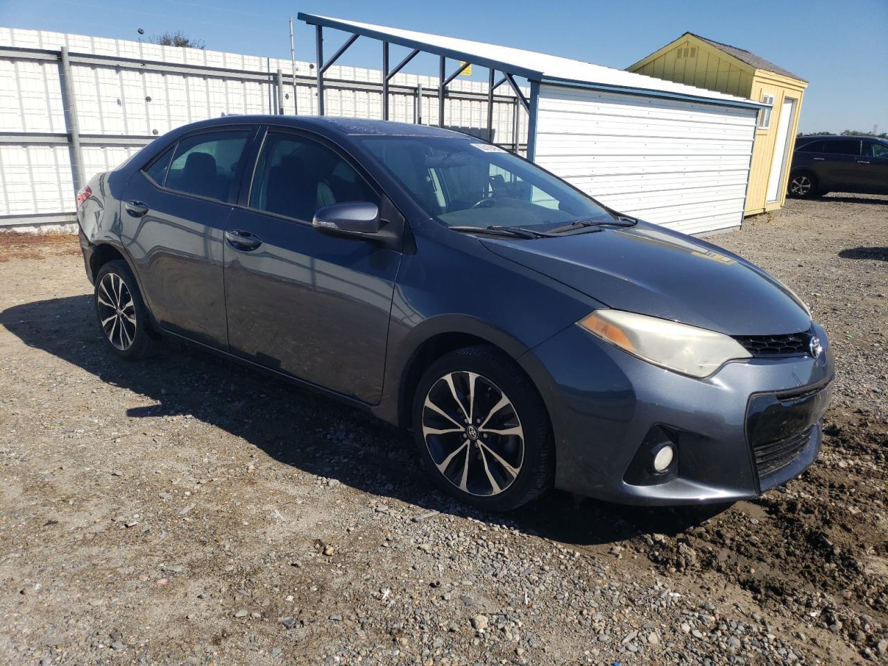 2015 Toyota Corolla L - Фото 4