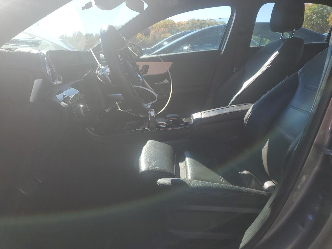 2019 Mercedes-Benz A 220 4Matic - Фото 7