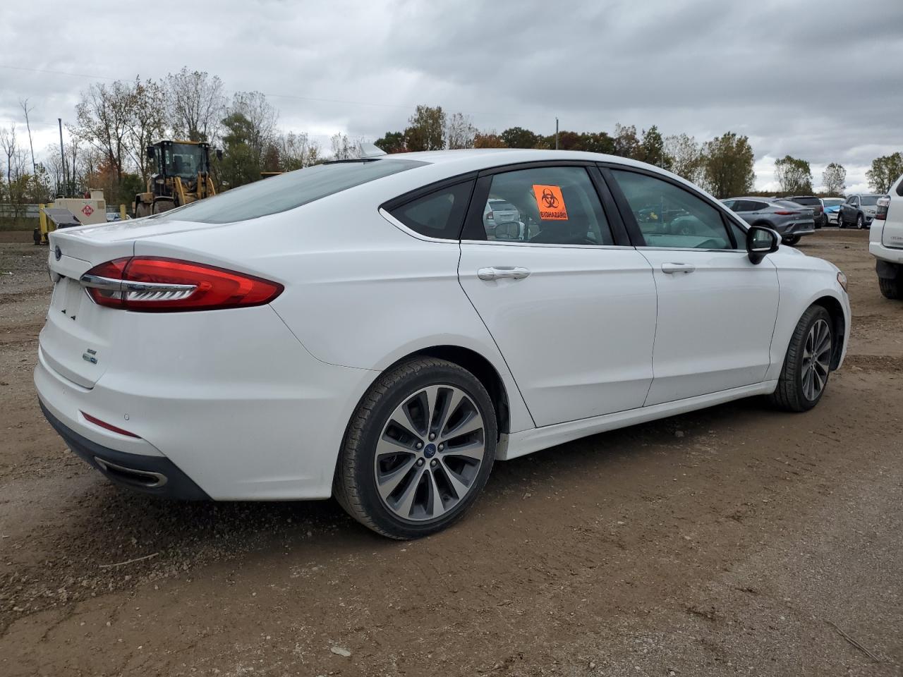 2020 Ford Fusion Se - Image 3
