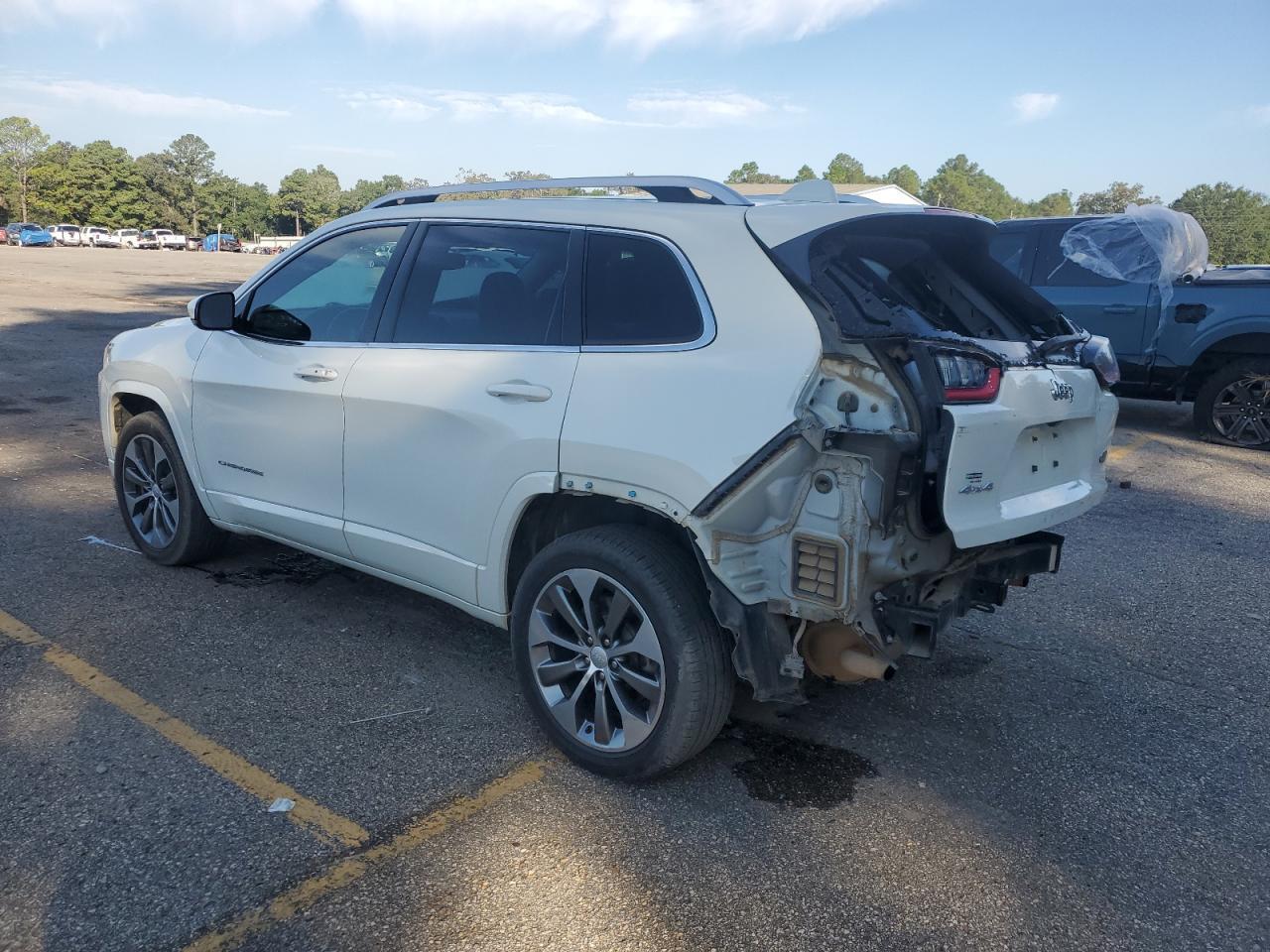 2019 Jeep Cherokee Overland - Фото 2