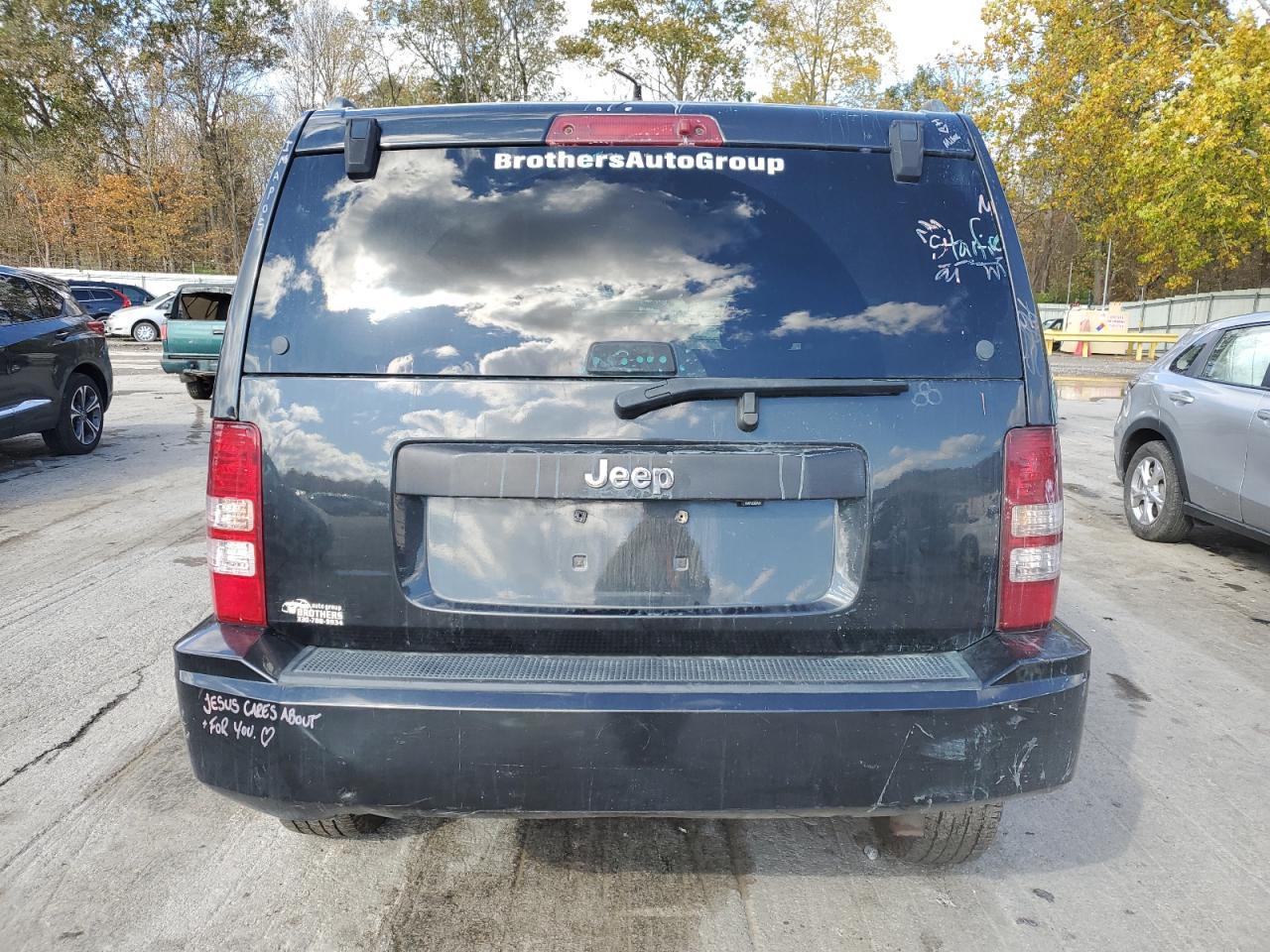 2010 Jeep Liberty Sport - Фото 6