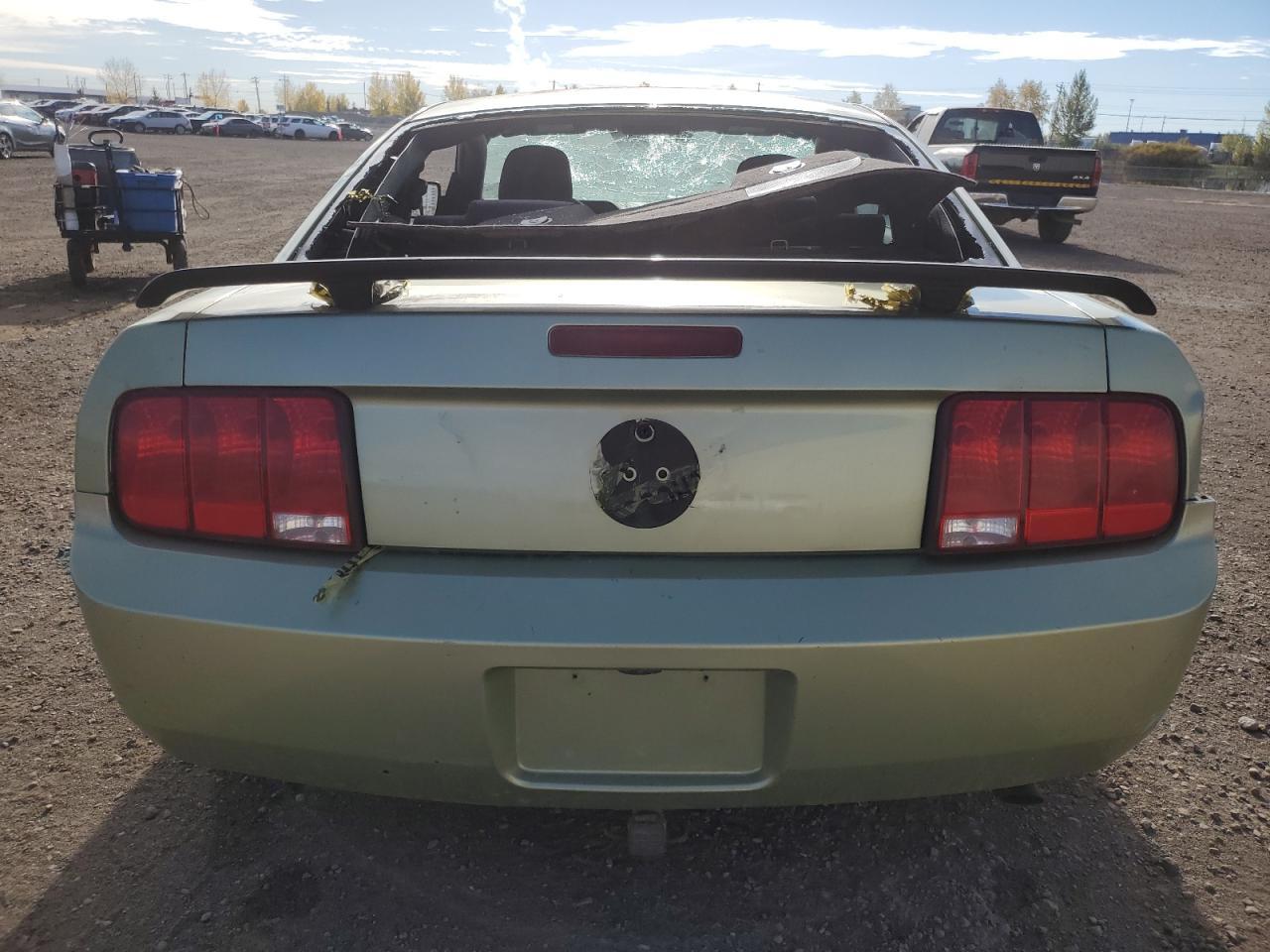 2006 Ford Mustang - Фото 6