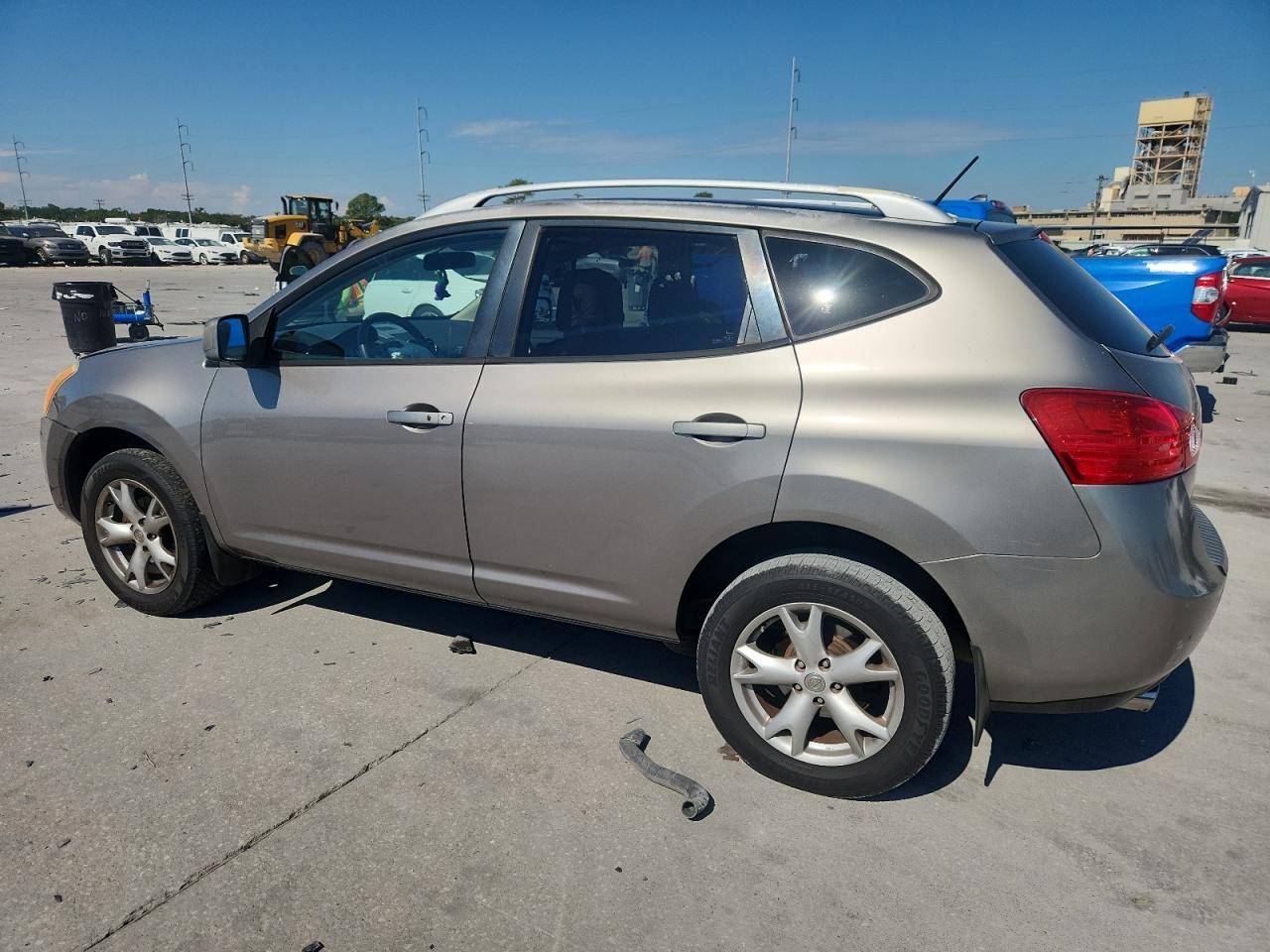 2009 Nissan Rogue S - Image 3