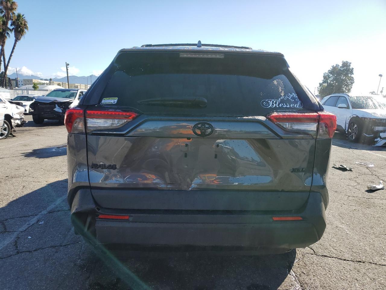 2021 Toyota Rav4 Xle - Image 6