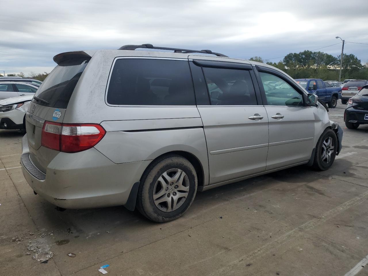 2006 Honda Odyssey Touring - Фото 3