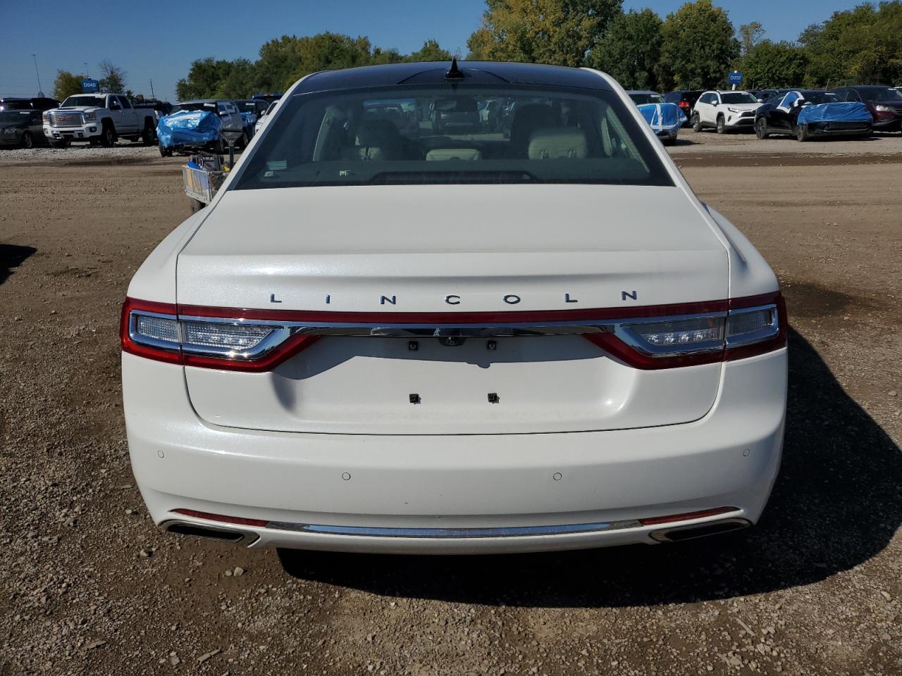 2020 Lincoln Continental Reserve - Фото 6