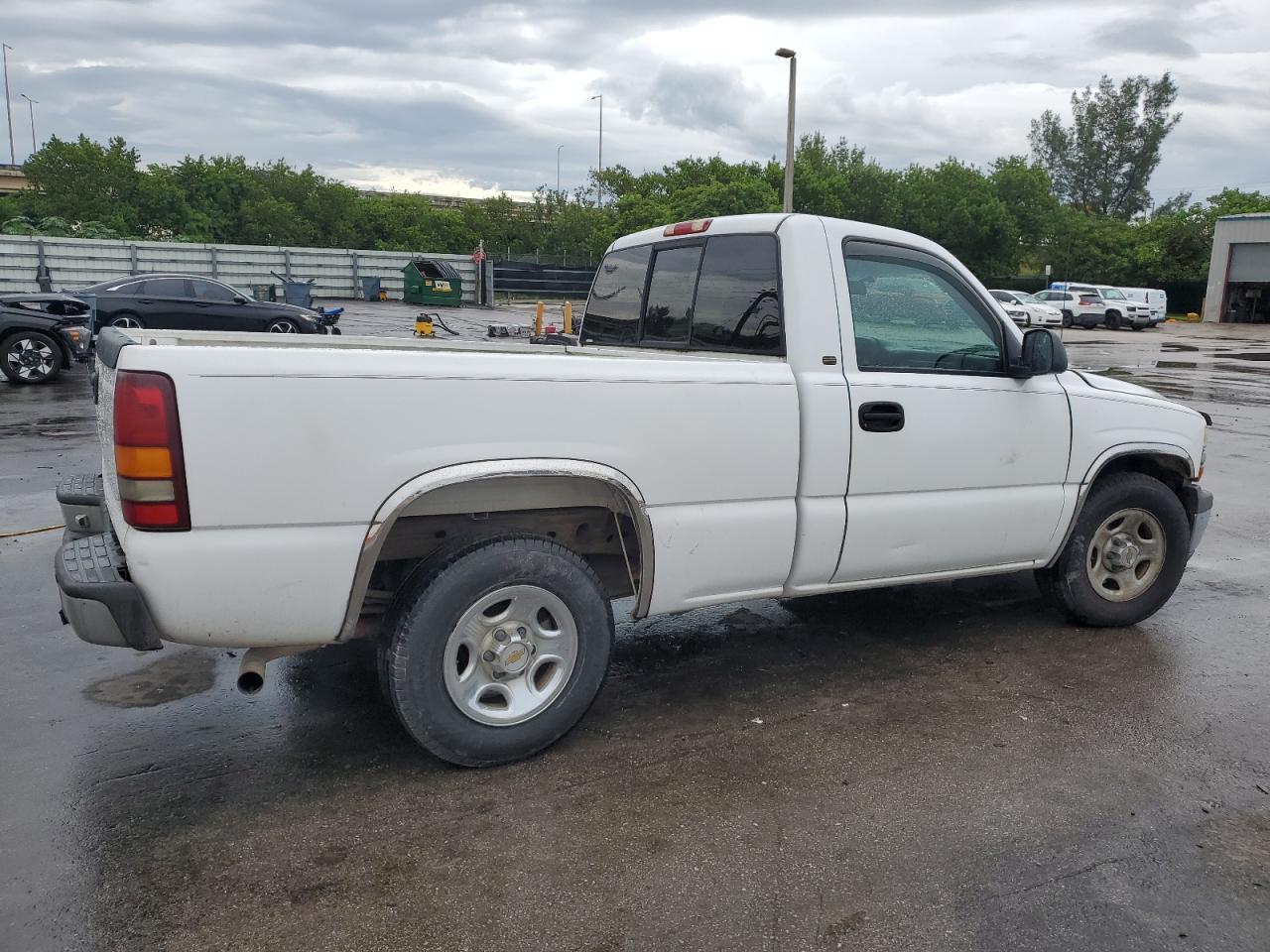 2000 Chevrolet Silverado C1500 - Фото 3
