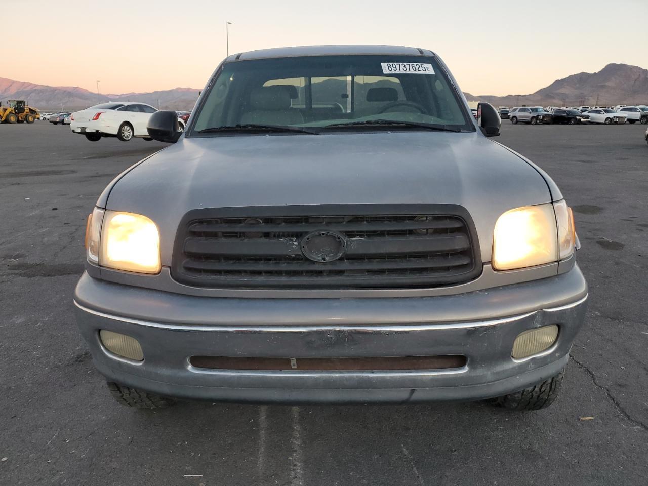 2000 Toyota Tundra Access Cab Limited - Image 5