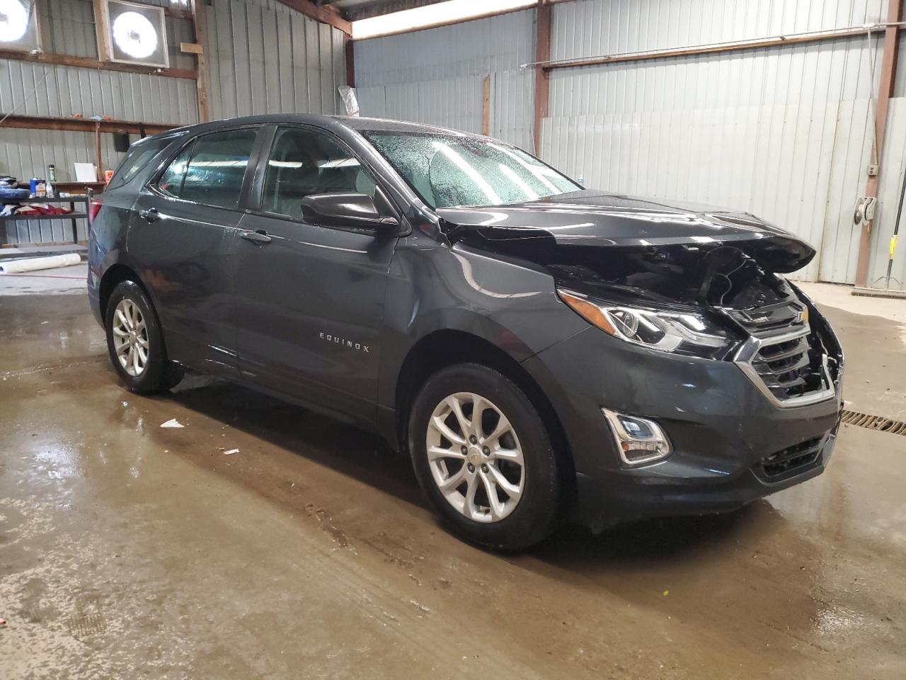 2020 Chevrolet Equinox Ls - Image 4