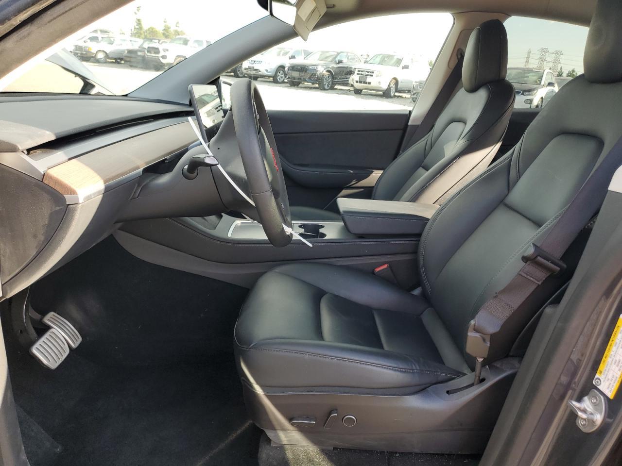 2022 Tesla Model Y - Фото 7