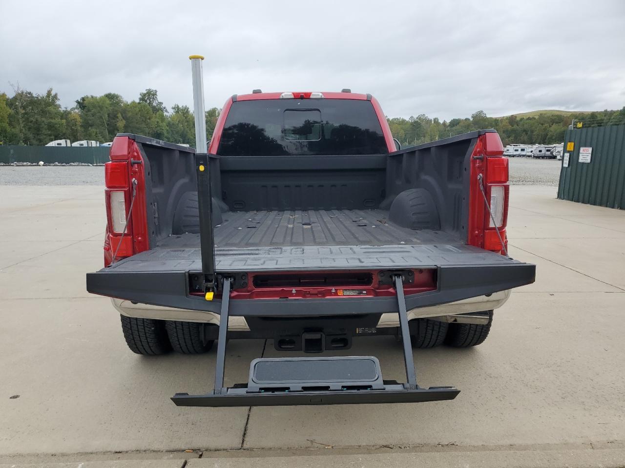 2020 Ford F350 Super Duty - Image 6