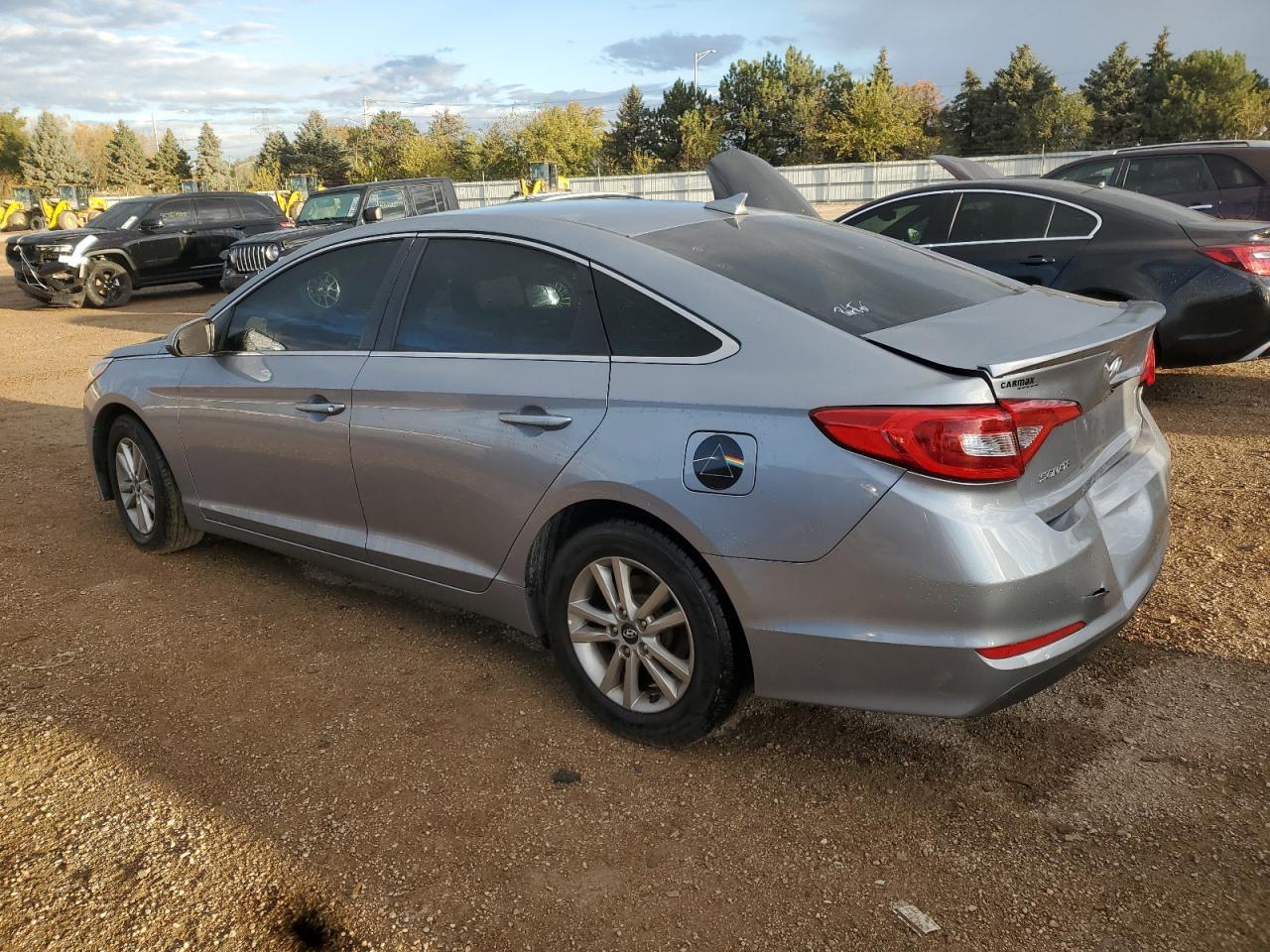 2016 Hyundai Sonata Se - Фото 2