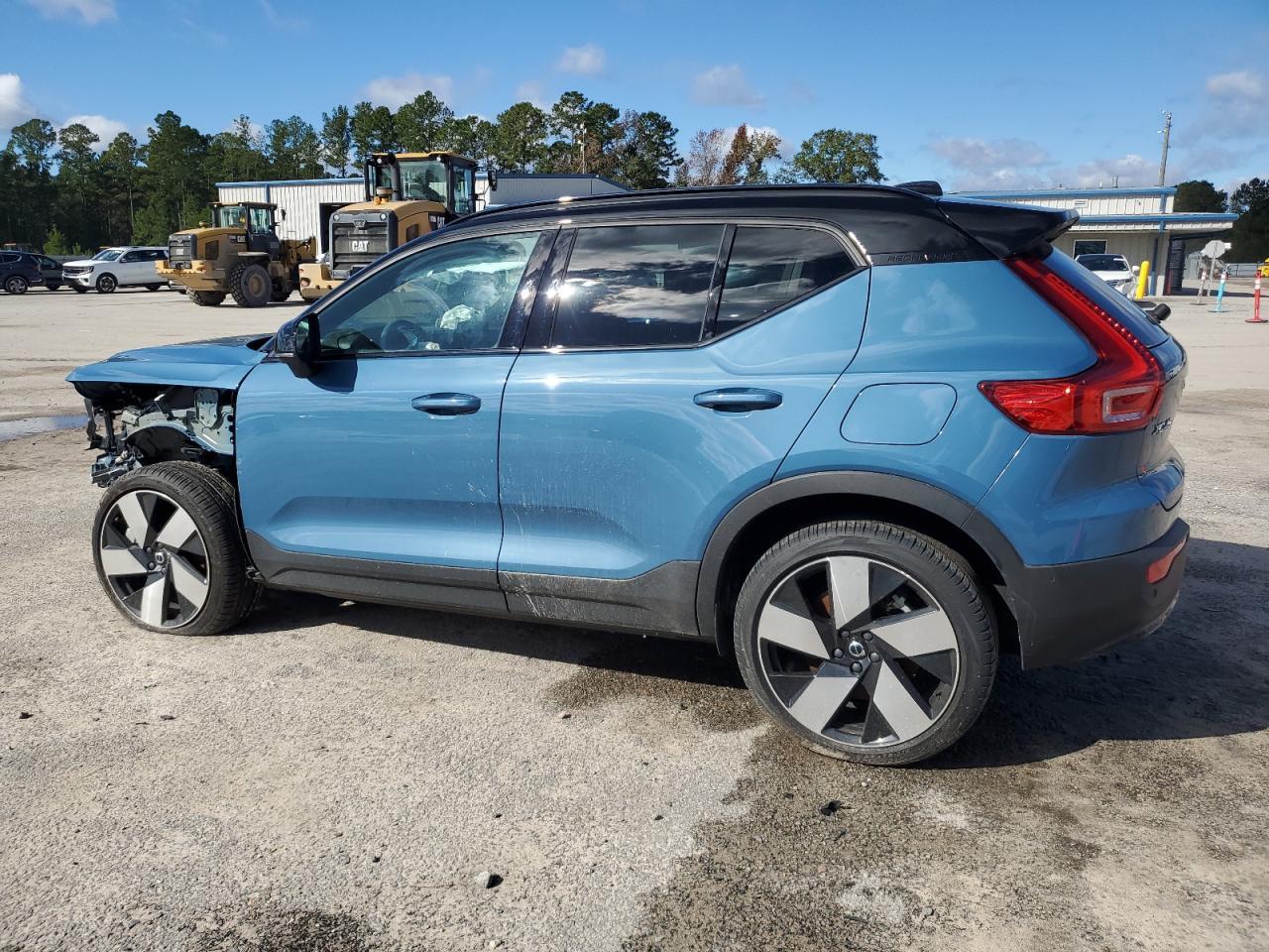 2024 Volvo Xc40 Recharge Ultimate - Image 2