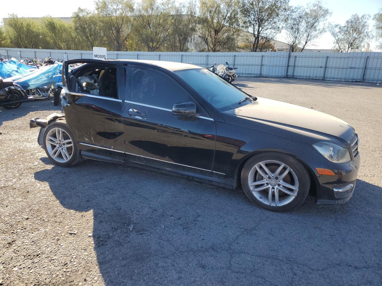 2013 Mercedes-Benz C 250 - Image 4