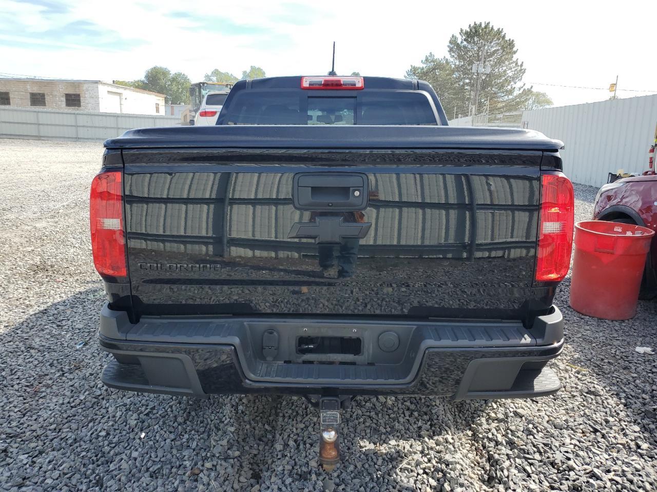 2018 Chevrolet Colorado Z71 - Image 6