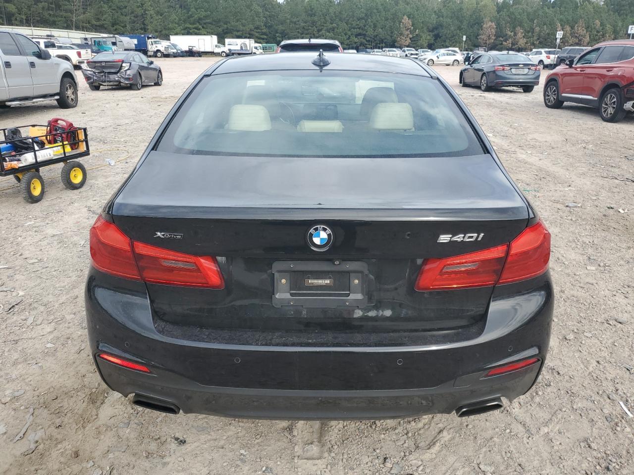 2017 BMW 540 Xi - Image 6