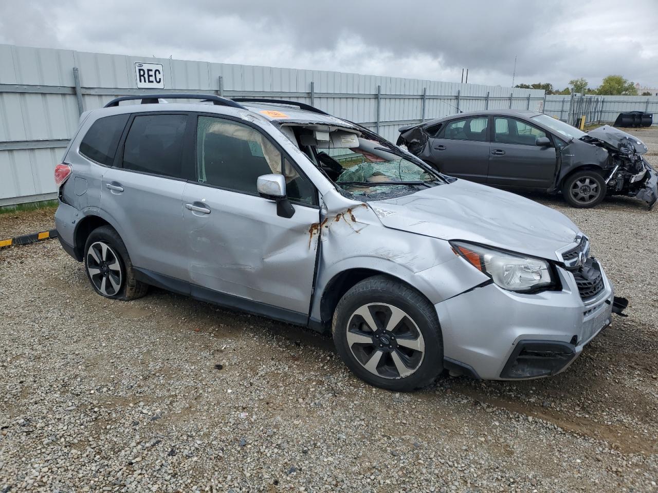 2018 Subaru Forester 2.5I Premium - Image 4