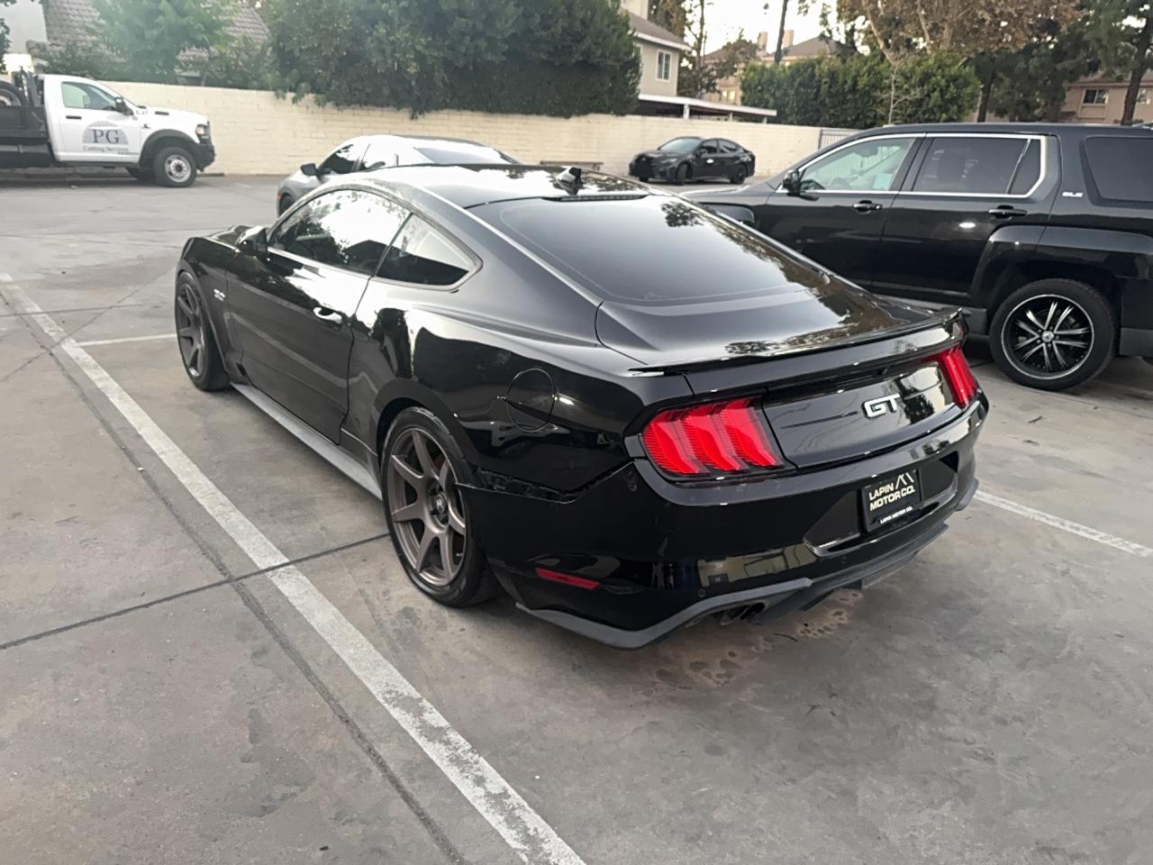 2020 Ford Mustang Gt - Image 3