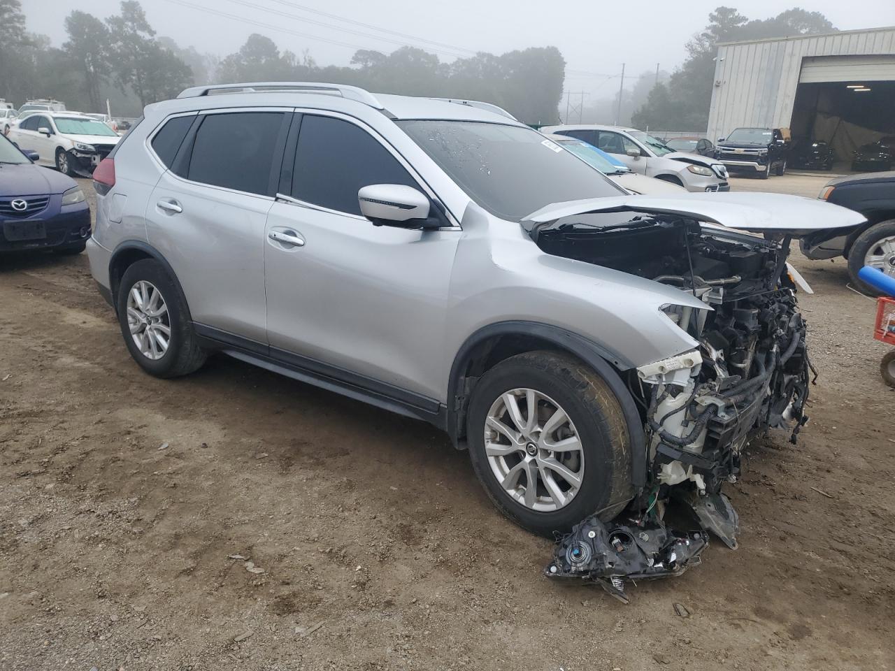 2018 Nissan Rogue S - Фото 4