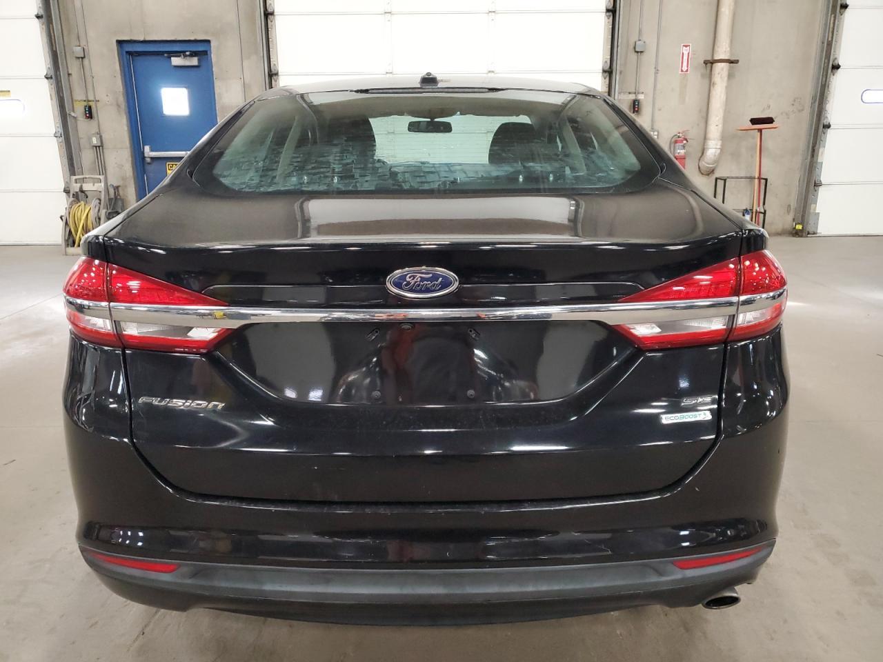 2017 Ford Fusion Se - Фото 6