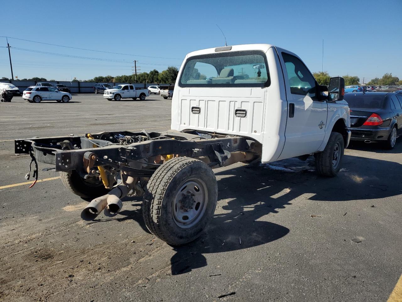 2015 Ford F350 Super Duty - Фото 3