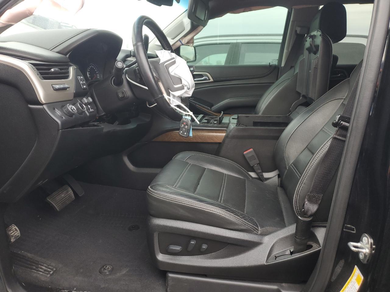 2019 GMC Yukon Denali - Фото 7