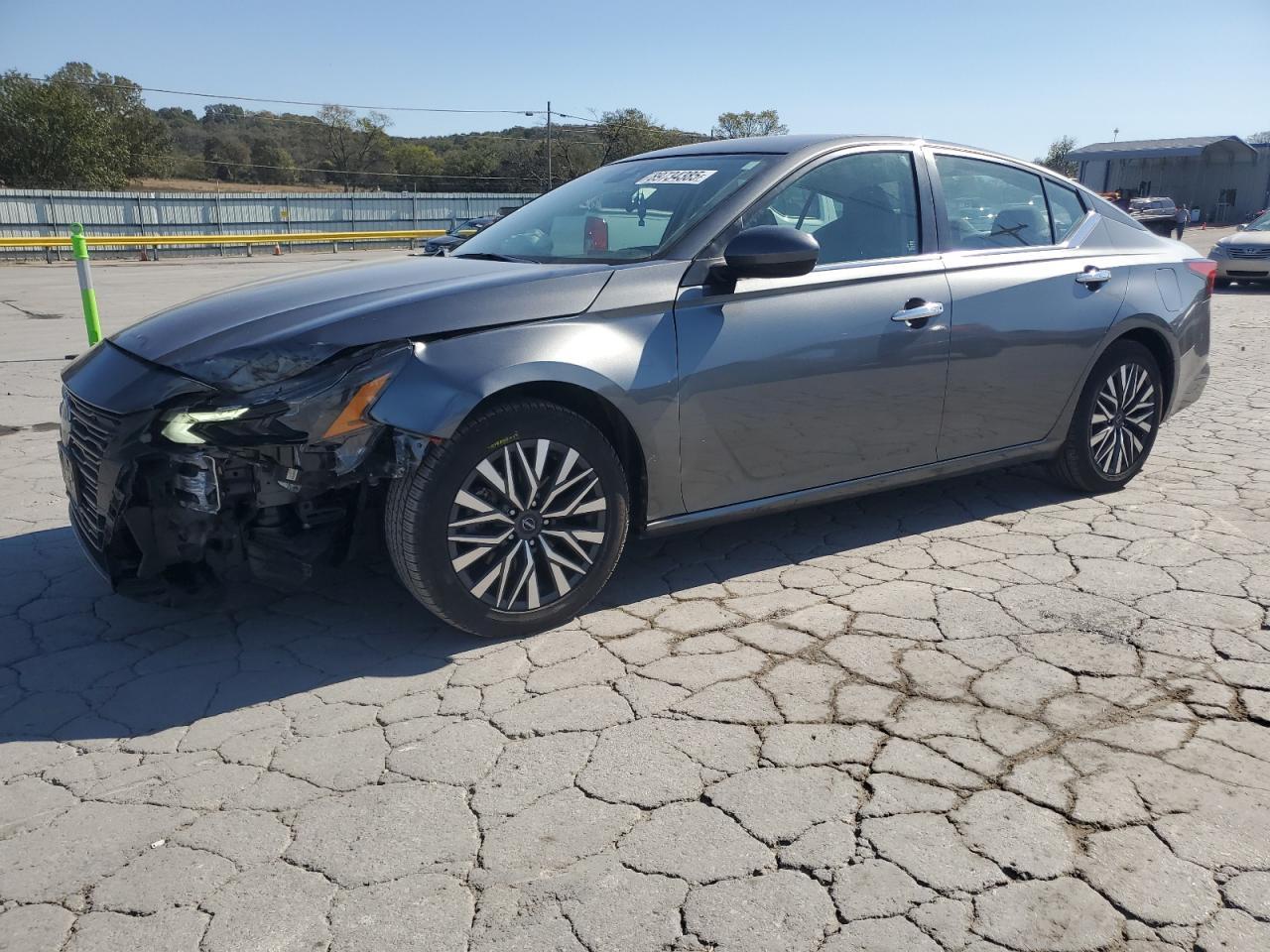 2023 Nissan Altima Sv