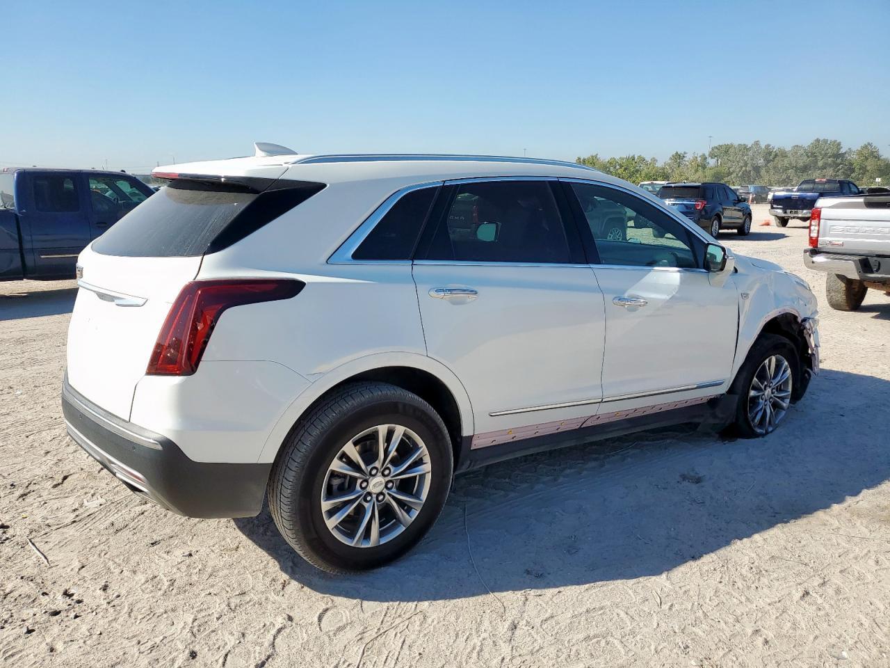 2021 Cadillac Xt5 Premium Luxury - Фото 3