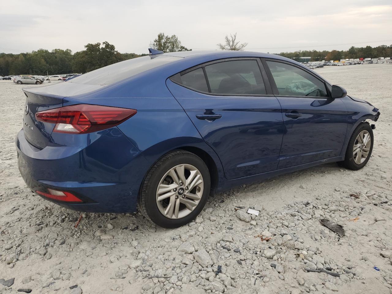 2020 Hyundai Elantra Sel - Image 3