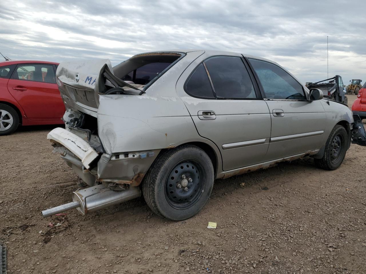 2004 Nissan Sentra 1.8 - Фото 3