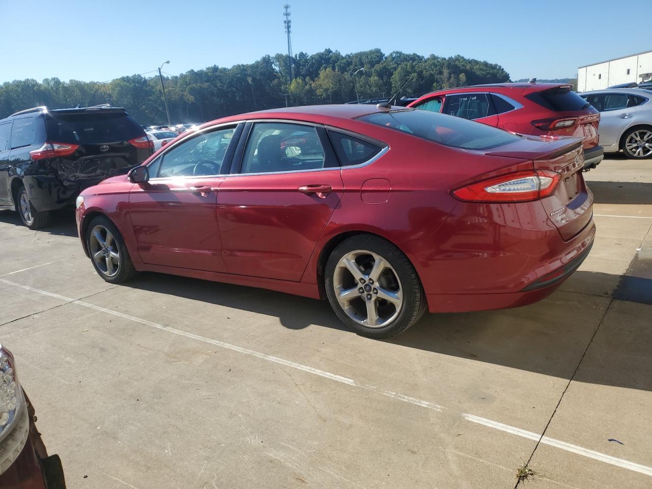2014 Ford Fusion Se - Фото 2
