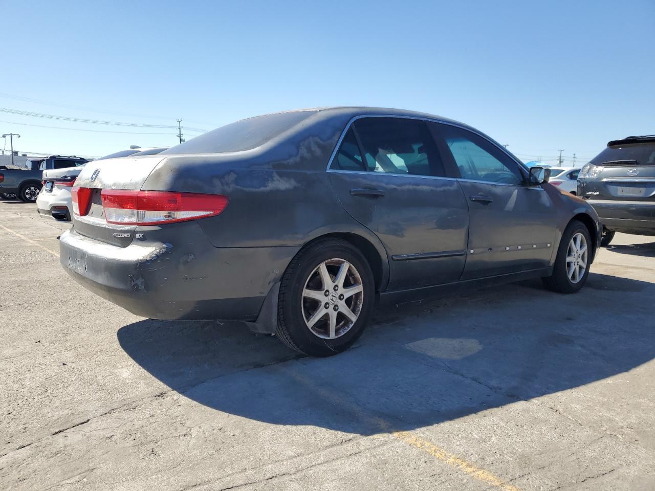 2004 Honda Accord - Image 3