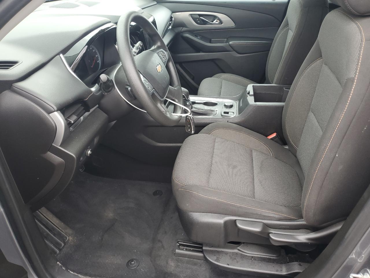 2021 Chevrolet Traverse Ls - Фото 7