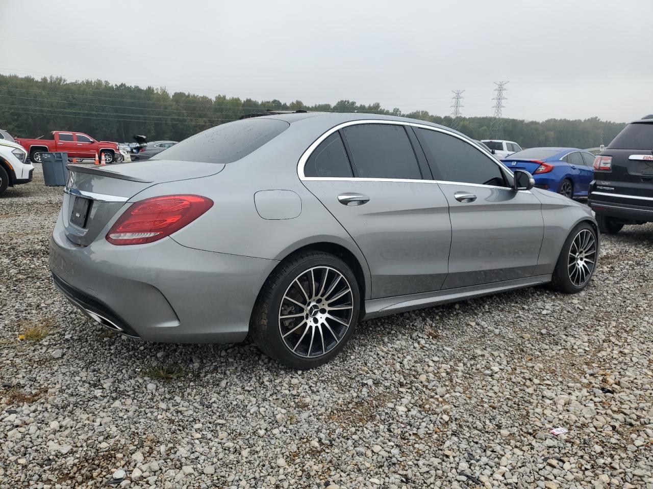 2015 Mercedes-Benz C 300 - Фото 3