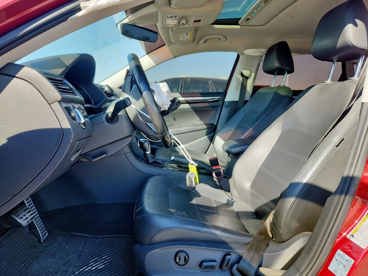 2019 Volkswagen Passat Se R-Line - Image 7