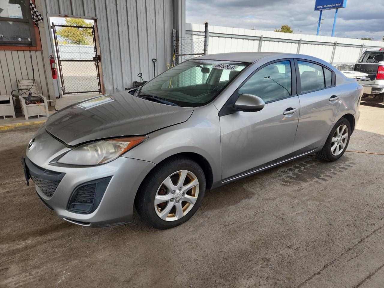 2010 Mazda 3 I