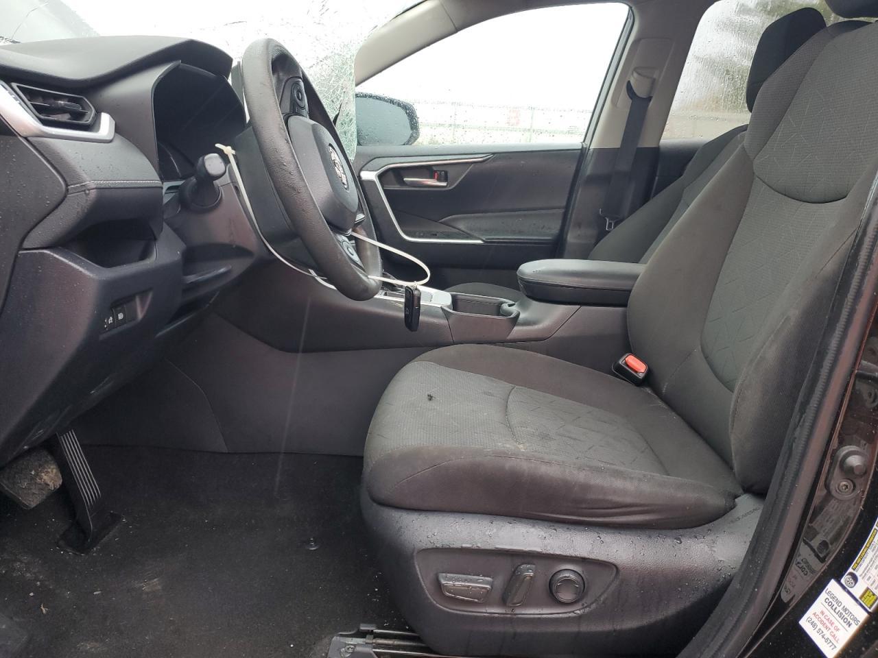 2023 Toyota Rav4 Xle - Image 7