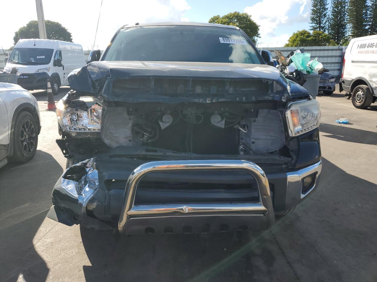 2015 Toyota Tundra Sr5 - Image 5