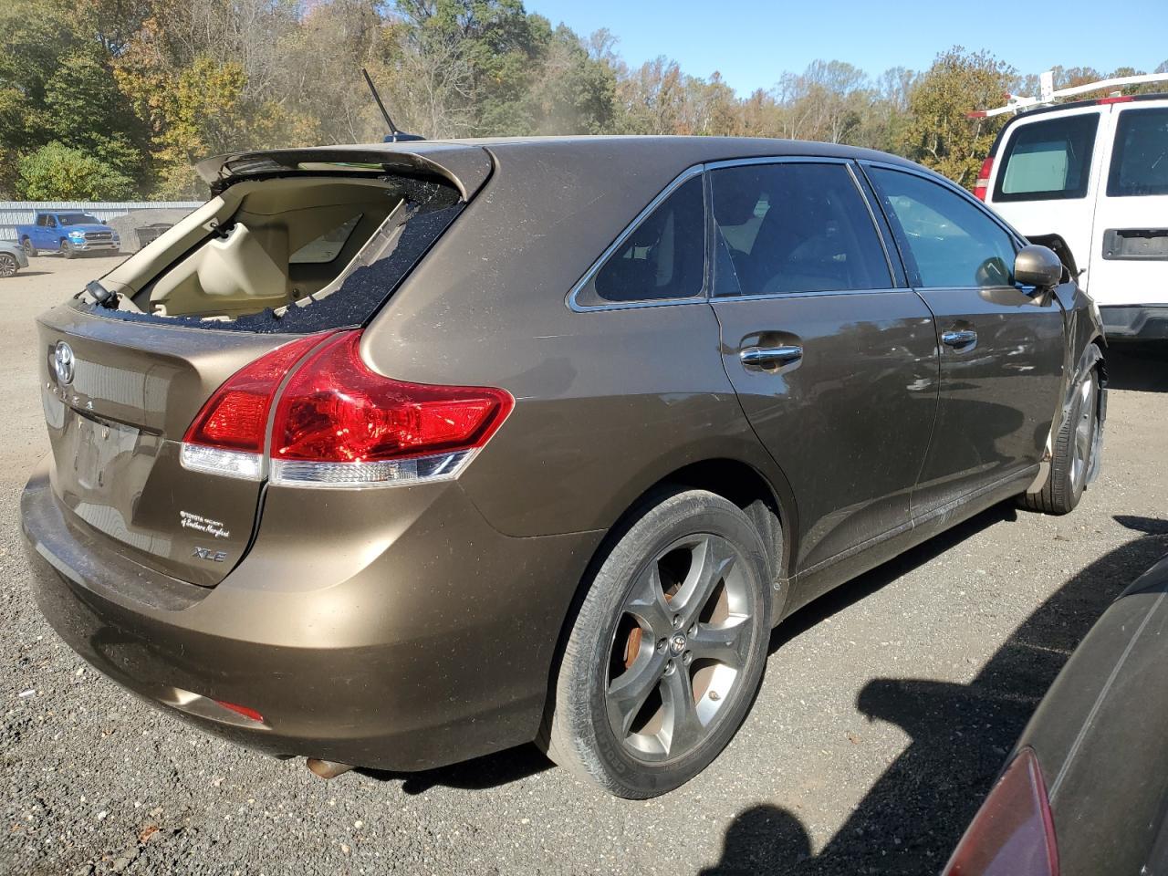 2012 Toyota Venza Xle - Image 3