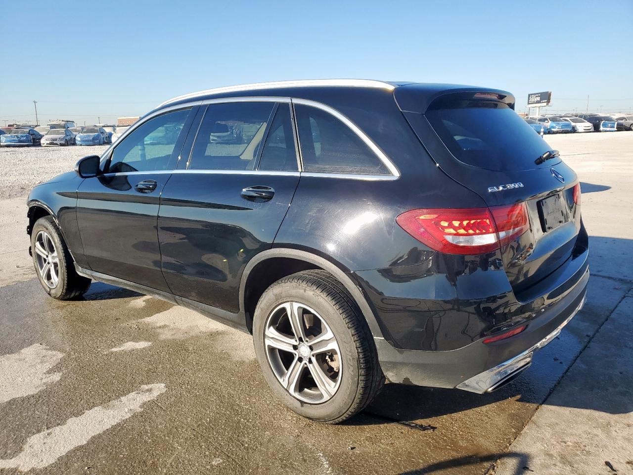 2017 Mercedes-Benz Glc 300 - Фото 2